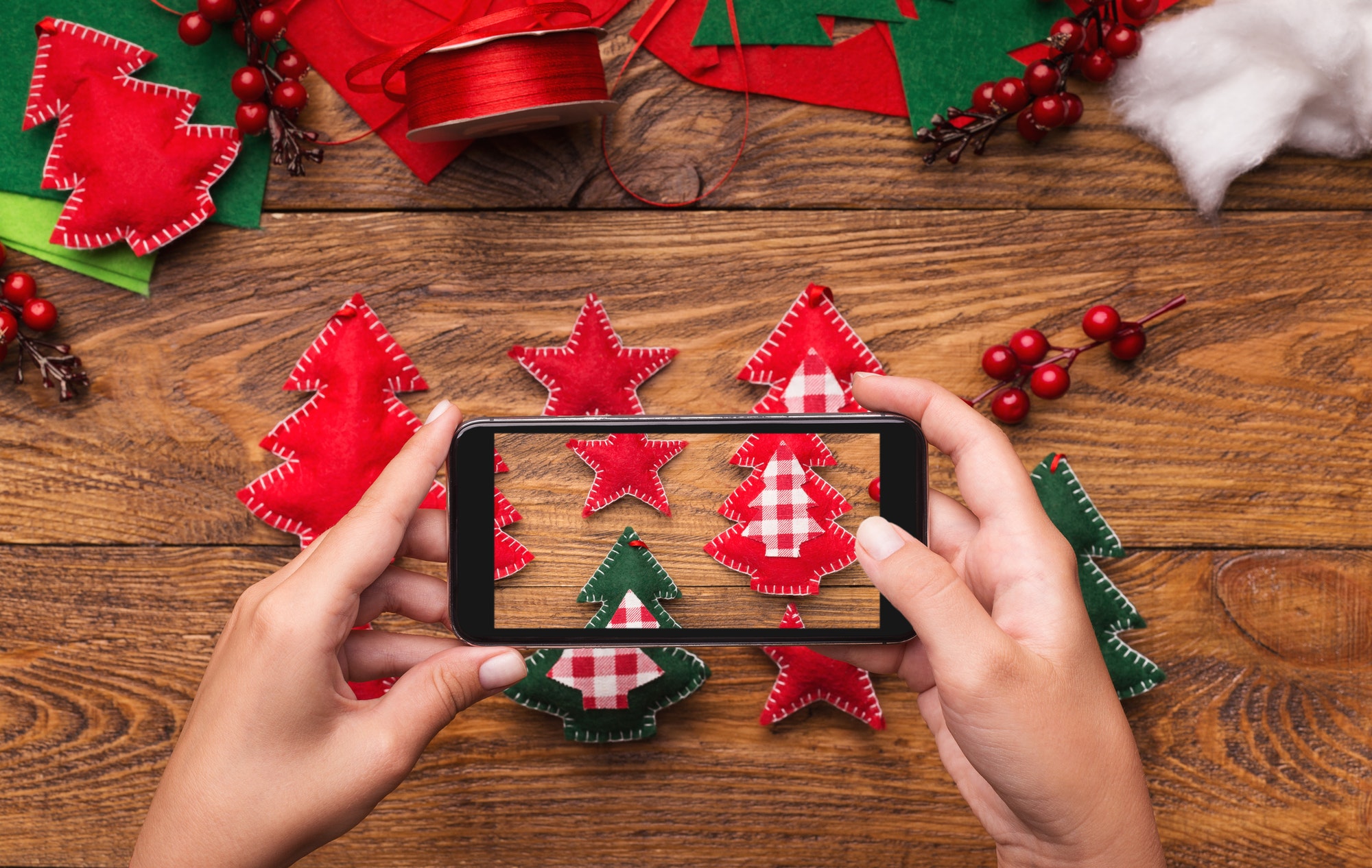 Create A Contest In Public, Such As A Best Christmas Picture Social Media Contest