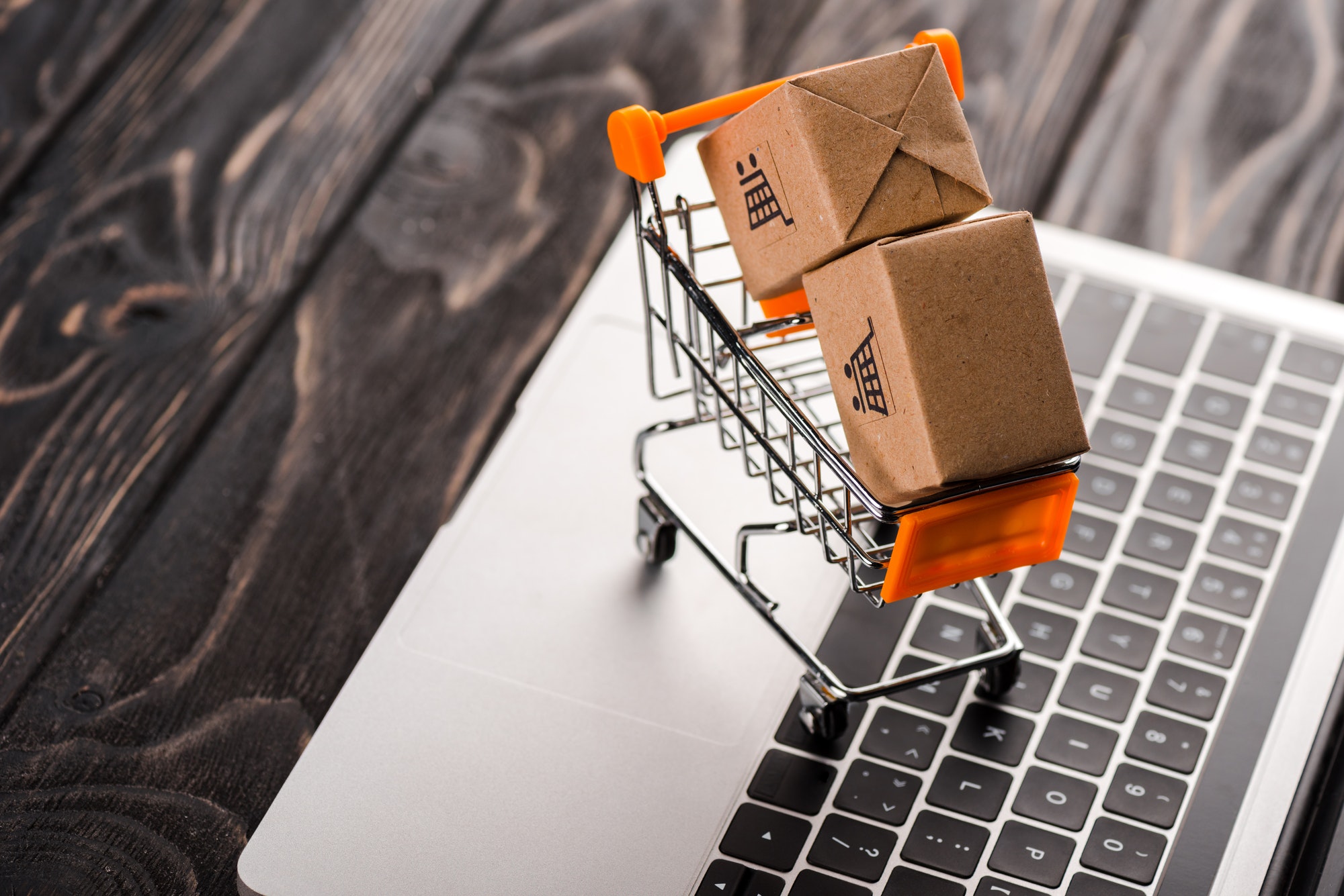 10 Essential Tips For Your eCommerce Marketing Strategy